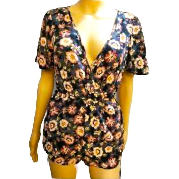 Band of Gypsies One Piece Short Romper/Playsuit - Picture 2 of 14